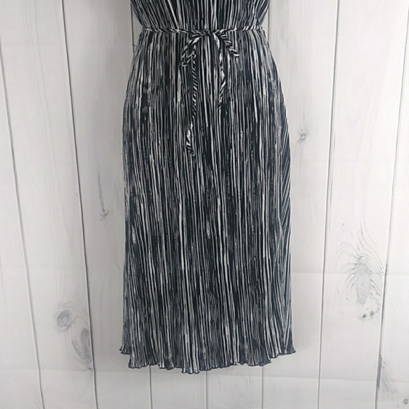 Damada Black &White Wrap Dress Medium - Picture 2 of 8